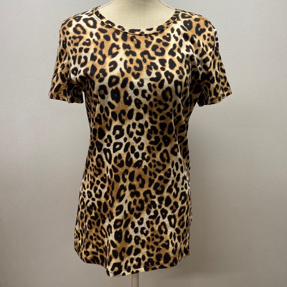PINK Victoria’s Secret leopard print top size M